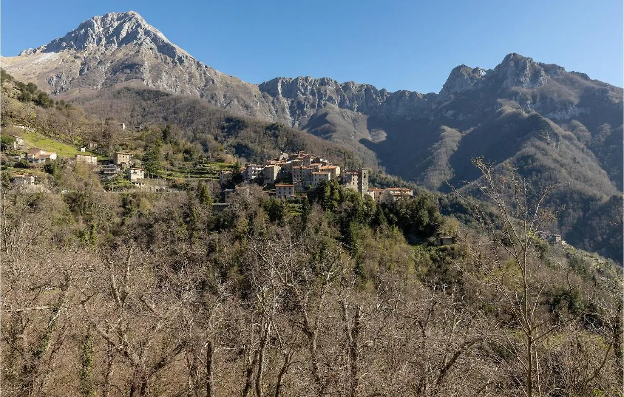 Beautiful Home In Volegno With Kitchen Stazzema Holiday home