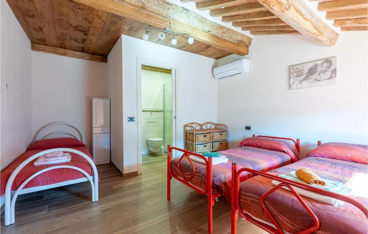 Beautiful Home In Volegno With Kitchen Stazzema Nyaraló